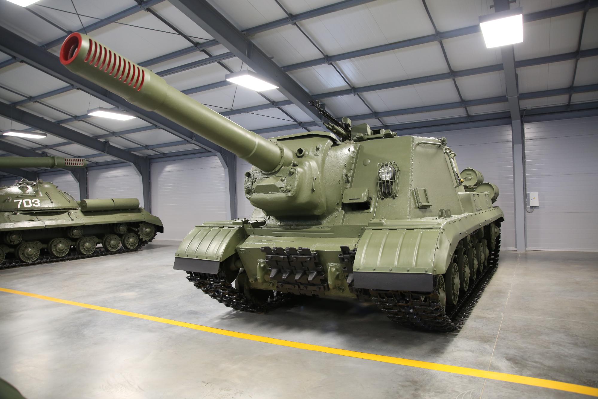 Самоходная артиллерийская установка ИСУ-152К - парк Патриот