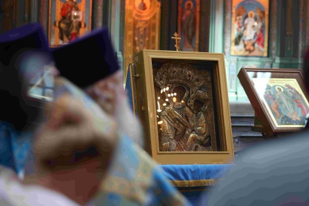 Тихвинская икона Божией Матери прибыла в Главный храм ВС РФ