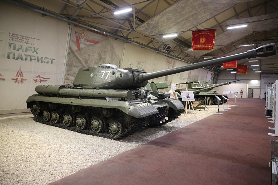 Средний танк Т-34-85