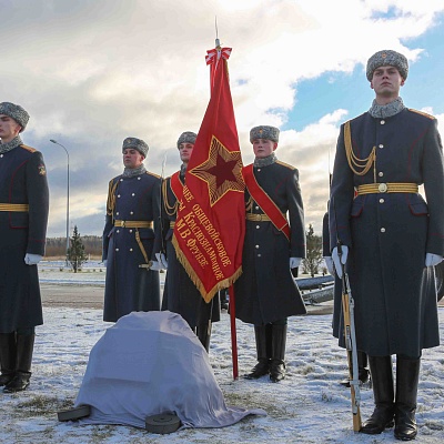   КВОКУ на Аллее памяти военных училищ СССР