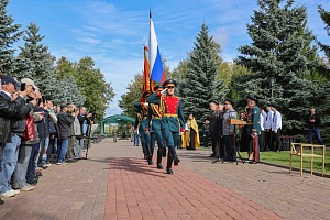 ZPT-10