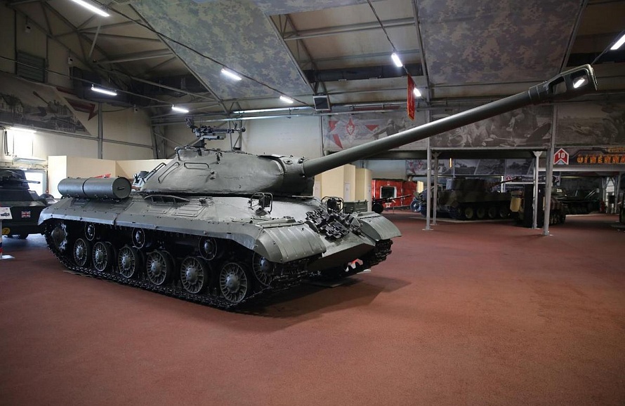 Тяжелый танк ИС-3