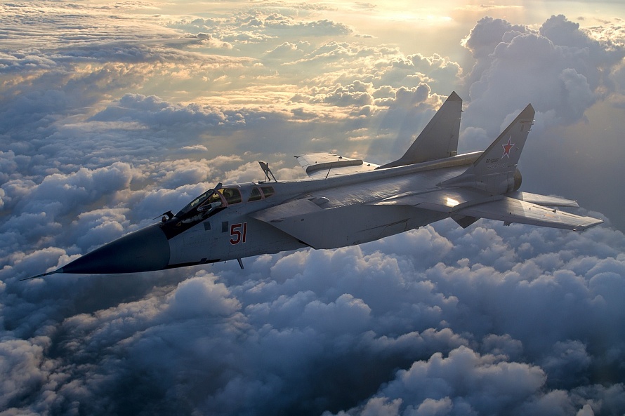 Самолёт МиГ-31