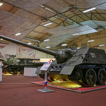 Самоходная артиллерийская установка СУ-100