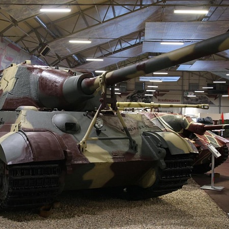 Противотанковая самоходная установка Jagdtiger (SdKFz 186)