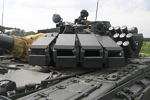 Динамическая защита на танке Т-80у - сайт doblest.club