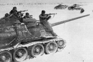 Самоходная артиллерийская установка  СУ-100, 1945 год