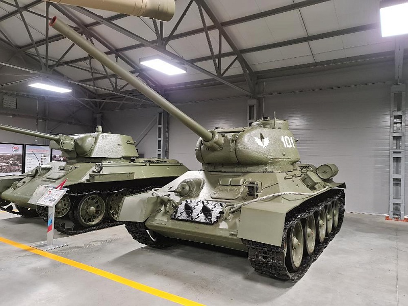 Средний танк т-34-85
