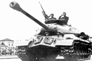 Танк ИС-3, переданный в армию Чехословакии. 1950-е гг.