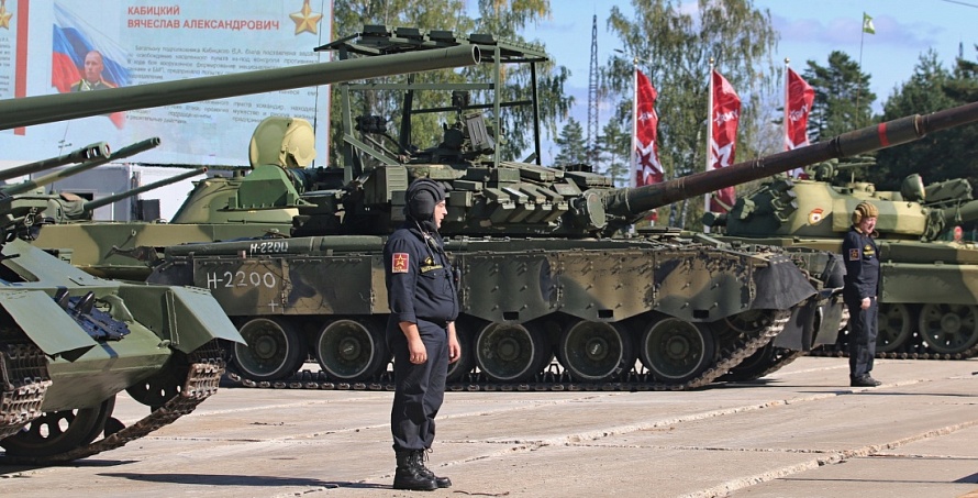 В Центральном парке "Патриот" отметили День танкиста
