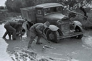 Polutorka-na-dorogakh-voyny