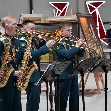 Объединенная историческая выставка марта открыта!