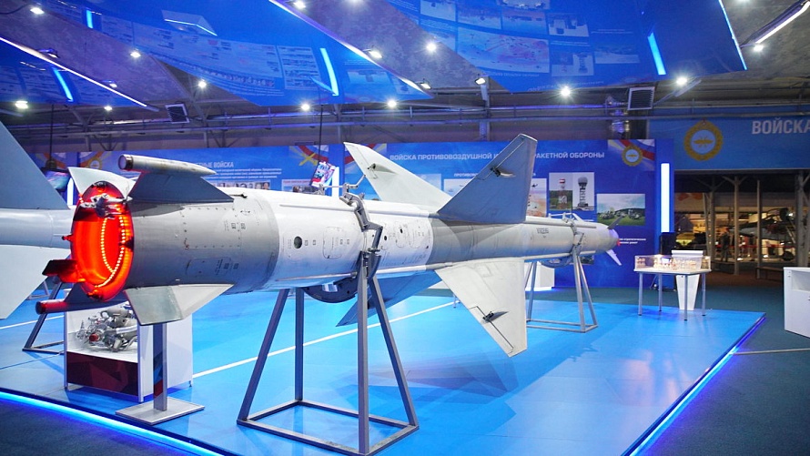 ЗУР С-25 (В-300 мод.205, мод.207)