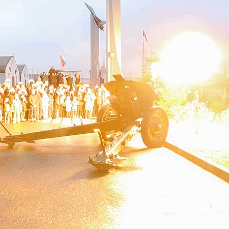 Центральный парк «Патриот» отпраздновал День ракетных войск и артиллерии 2025