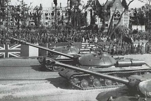 Танки ИС-3 на параде союзников  7 сентября 1945г., г.Берлин