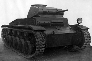 Один из трофейных Pz.Kpfw.II Ausf.F на Научно-исследовательском полигоне Главного автобронетанкового управления Красной Армии (НИП ГАБТУ КА). Кубинка, 1944 год