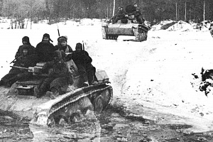 Легкие танки Т-60 с десантом на марше. 1942г.